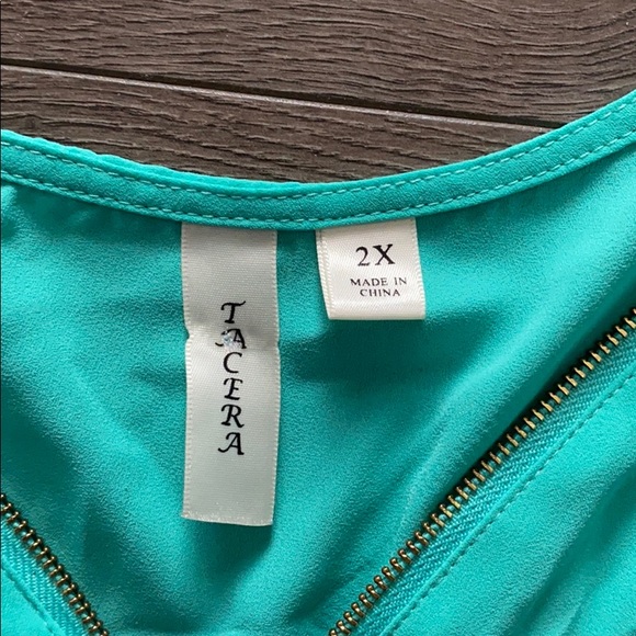 3/4 length sleeve blouse - Picture 2 of 3